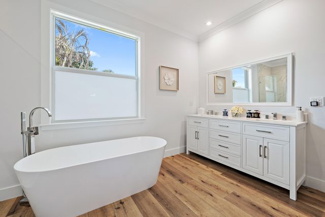 8508 SE Woodwind Street, Hobe Sound, FL 33455