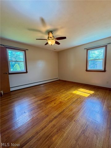 2281 Weymouth Road, Hinckley, OH 44233