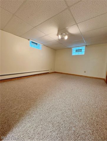 2281 Weymouth Road, Hinckley, OH 44233