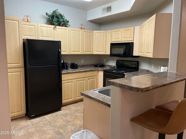 5303 N 7TH Street 113, Phoenix, AZ 85014