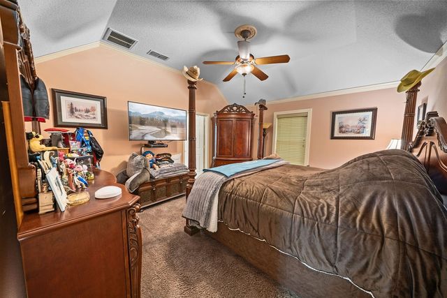 630 County Road 3608, Bullard, TX 75757