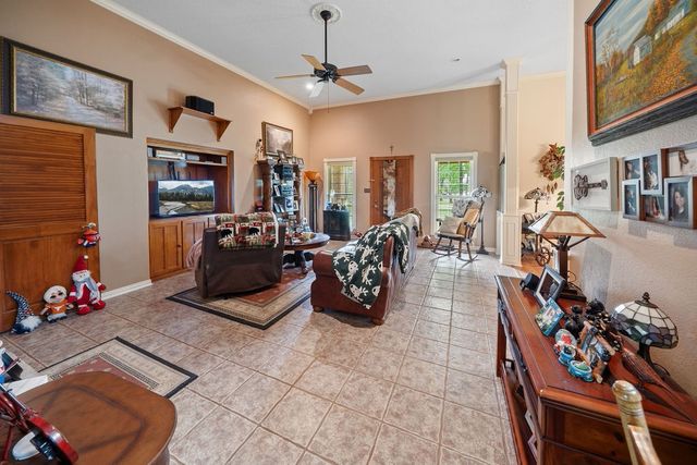 630 County Road 3608, Bullard, TX 75757