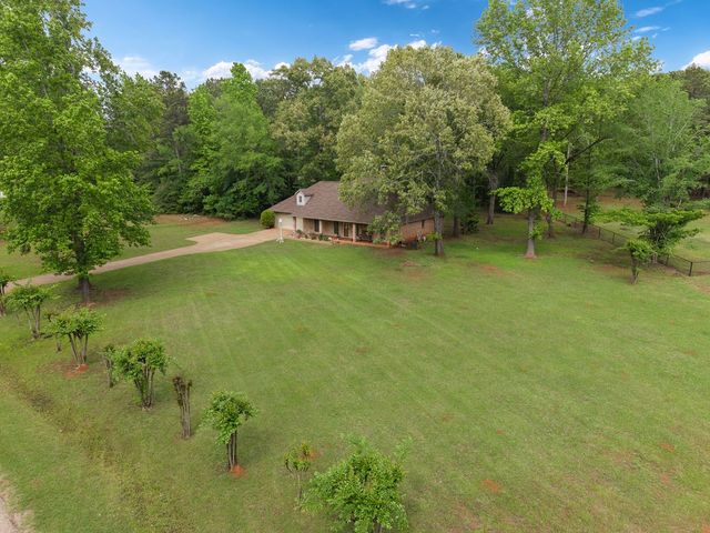 630 County Road 3608, Bullard, TX 75757