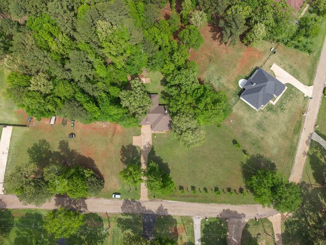 630 County Road 3608, Bullard, TX 75757