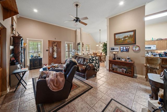 630 County Road 3608, Bullard, TX 75757