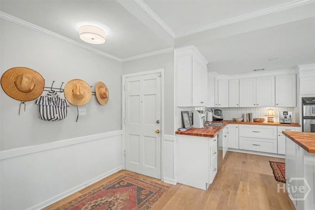 5 Clifton Lane, Savannah, GA 31411