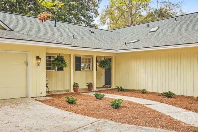 5 Clifton Lane, Savannah, GA 31411