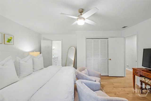 5 Clifton Lane, Savannah, GA 31411