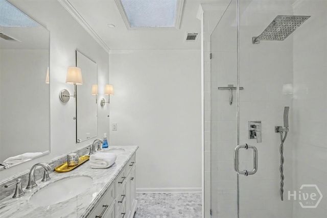 5 Clifton Lane, Savannah, GA 31411