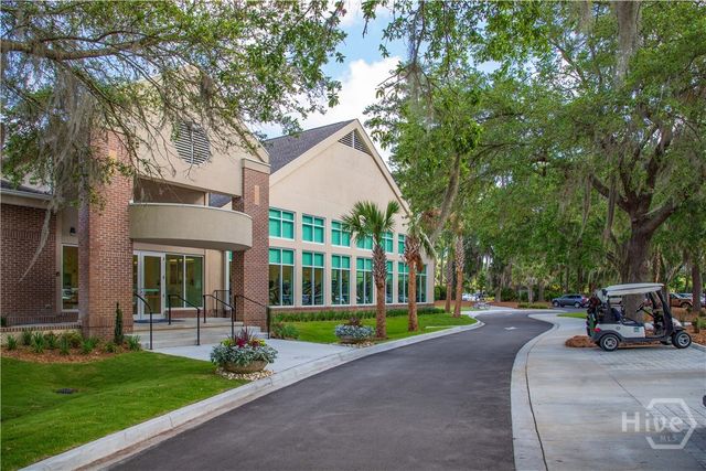 5 Clifton Lane, Savannah, GA 31411