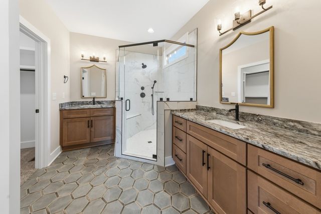 1645 Sulphur College Rd, Hartsville, TN 37074