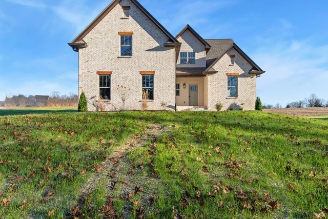 1645 Sulphur College Rd, Hartsville, TN 37074