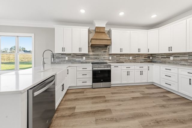 1645 Sulphur College Rd, Hartsville, TN 37074