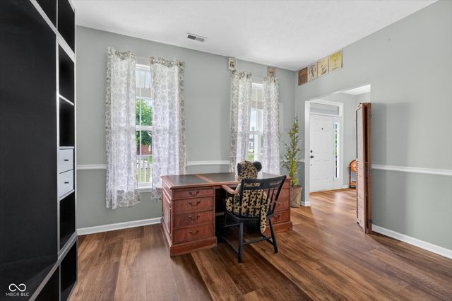 6844 Russet Drive, Plainfield, IN 46168