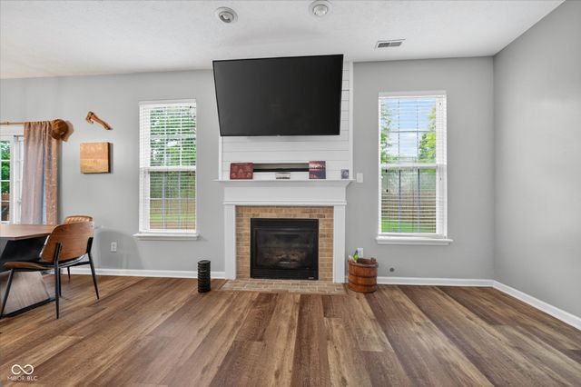 6844 Russet Drive, Plainfield, IN 46168