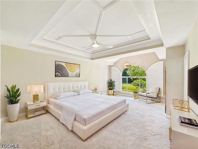 6840 Hendry Creek DR, Fort Myers, FL 33908