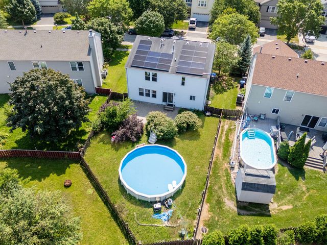 1715 Ivy Lane, Montgomery, IL 60538
