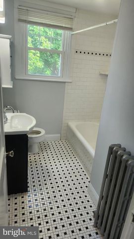 2114 KENMORE AVE, Glenside, PA 19038
