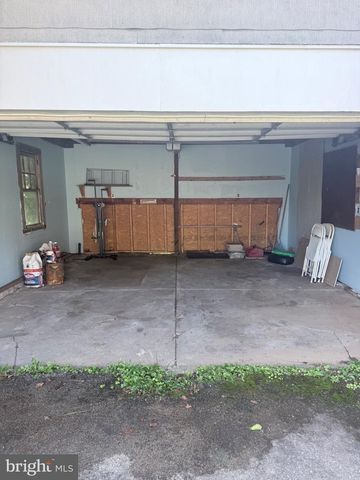 2114 KENMORE AVE, Glenside, PA 19038