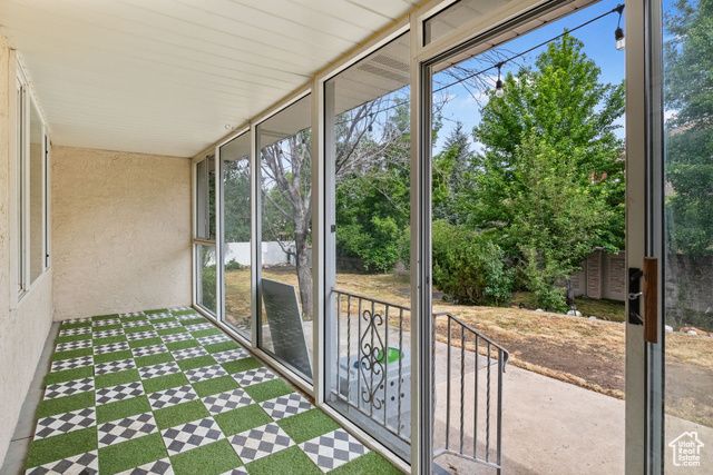2365 E CREEK RD, Sandy, UT 84093