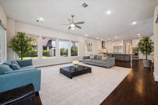 79 Amber Hollow Court, Sugar Land, TX 77479