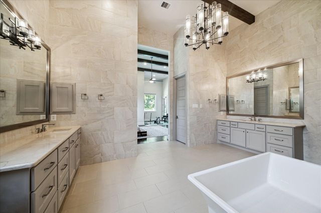 79 Amber Hollow Court, Sugar Land, TX 77479