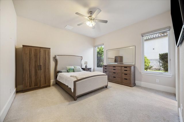 79 Amber Hollow Court, Sugar Land, TX 77479