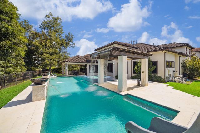 79 Amber Hollow Court, Sugar Land, TX 77479