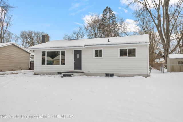 835 Brad Street, Lansing, MI 48911