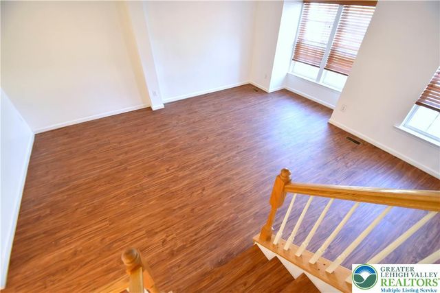 136 Knollwood Drive, Williams Twp, PA 18042