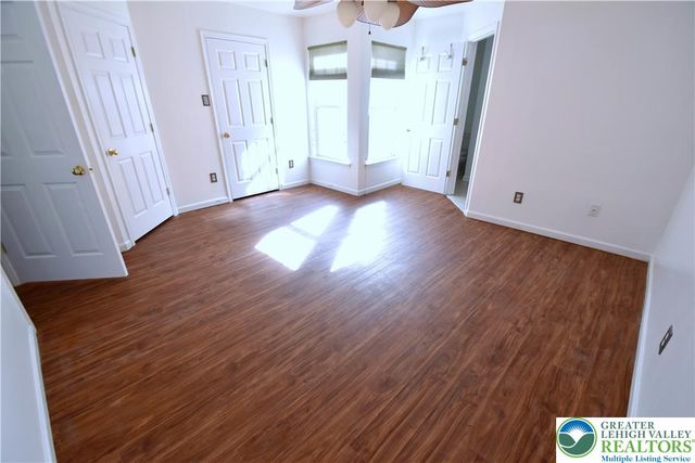 136 Knollwood Drive, Williams Twp, PA 18042