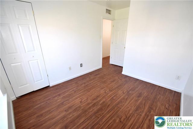 136 Knollwood Drive, Williams Twp, PA 18042