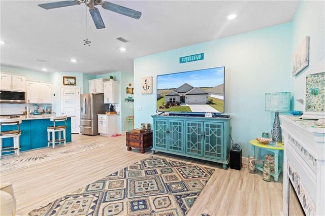 4199 Montague Drive, Gulf Shores, AL 36542