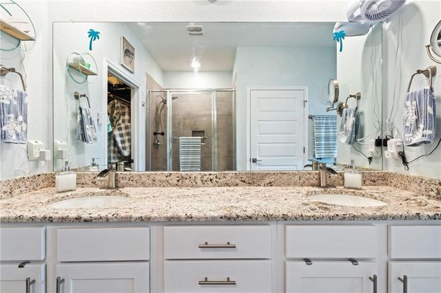 4199 Montague Drive, Gulf Shores, AL 36542