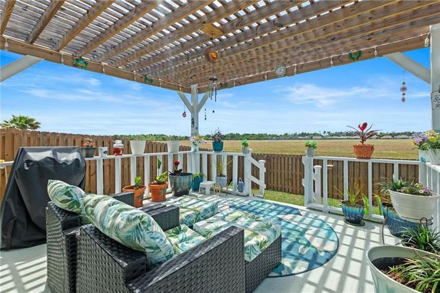 4199 Montague Drive, Gulf Shores, AL 36542