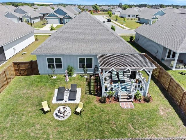 4199 Montague Drive, Gulf Shores, AL 36542
