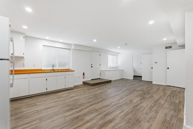 69 Corte Madera Ave, Corte Madera, CA 94925