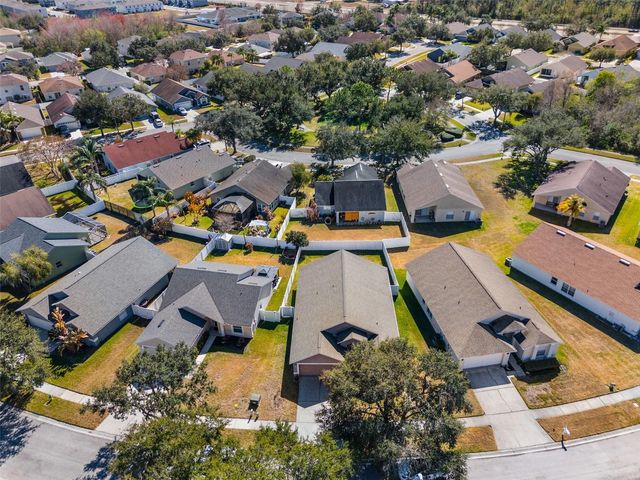 32016 BROOKSTONE DRIVE, Wesley Chapel, FL 33545