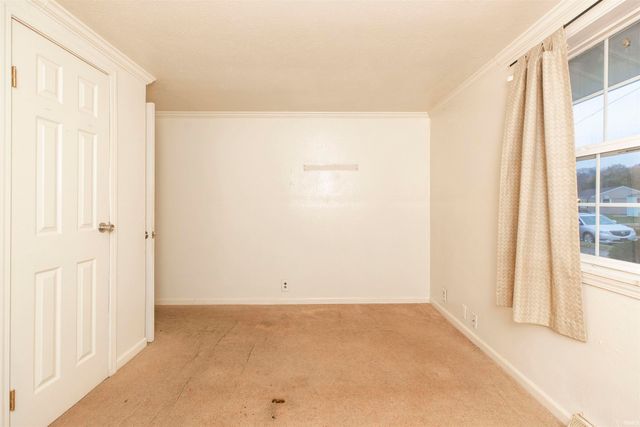 1216 Edgewood Drive, South Bend, IN 46616