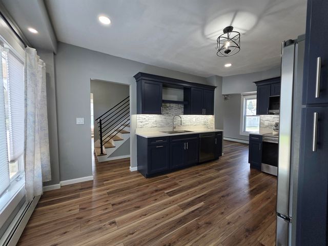 196 Union Street, Springfield, VT 05156