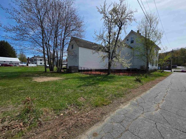 196 Union Street, Springfield, VT 05156