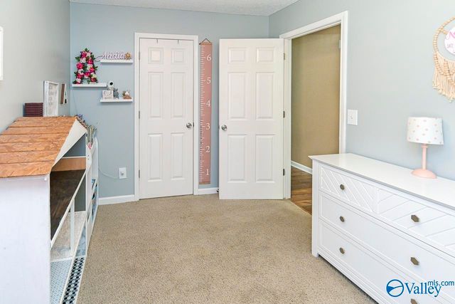 1501 Elizabeth Drive SW, Hartselle, AL 35640