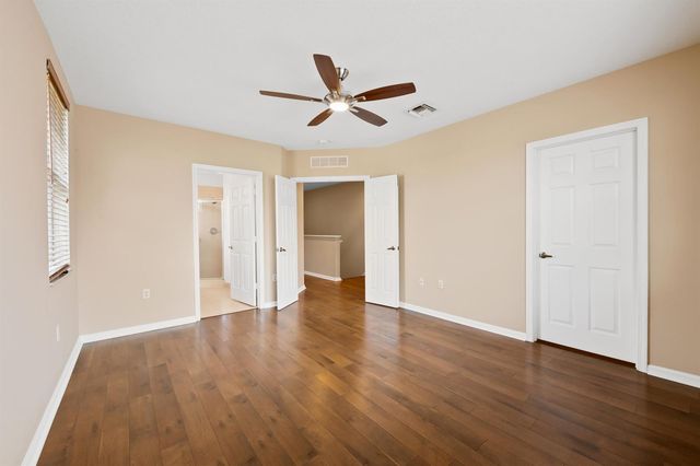 1033 NE 17th Way 905, Fort Lauderdale, FL 33304