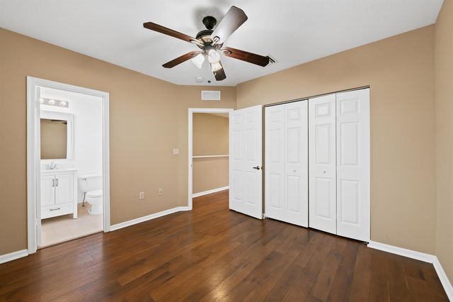 1033 NE 17th Way 905, Fort Lauderdale, FL 33304