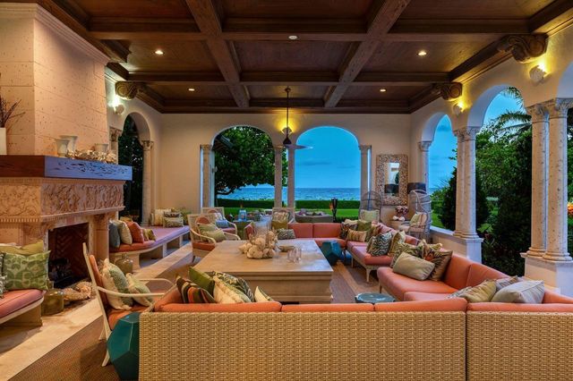1131 Hillsboro Mile, Hillsboro Beach, FL 33062