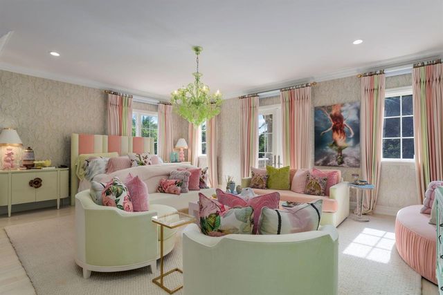 1131 Hillsboro Mile, Hillsboro Beach, FL 33062