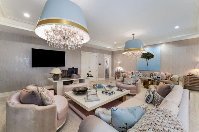 1131 Hillsboro Mile, Hillsboro Beach, FL 33062