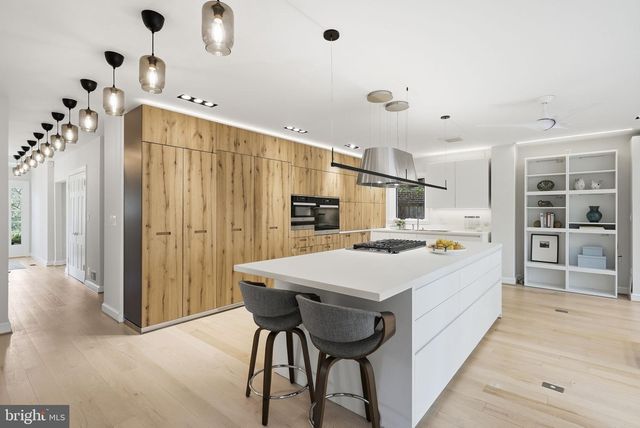 5801 POTOMAC AVE NW, Washington, DC 20016