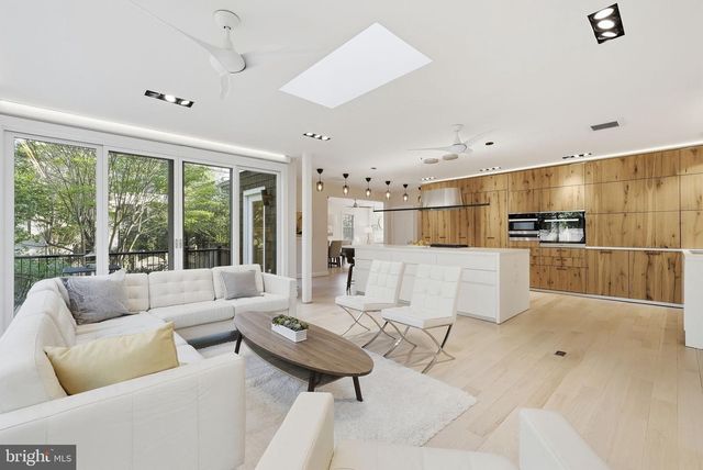 5801 POTOMAC AVE NW, Washington, DC 20016