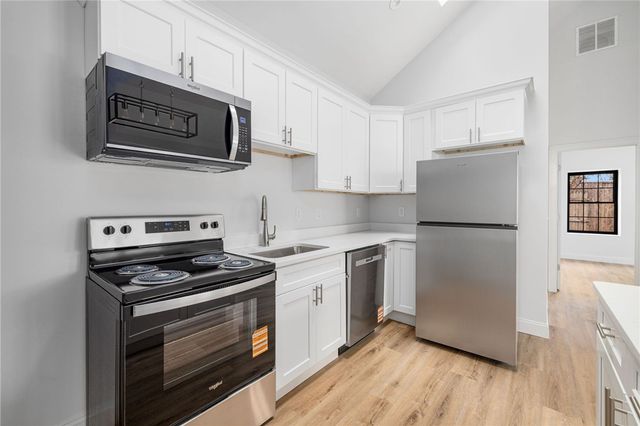 42 Fremont Street, Providence, RI 02906